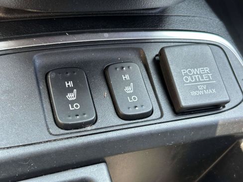 Used 2016 Honda CR-V Touring image 17