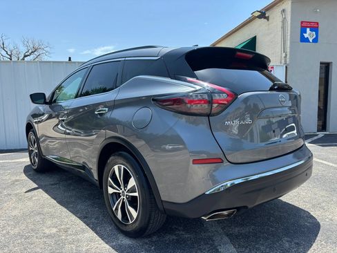 Used 2023 Nissan Murano SV AWD/4WD image 3