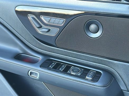 New 2026 Lincoln Aviator Reserve w/ Illumination Package AWD/4WD image 31