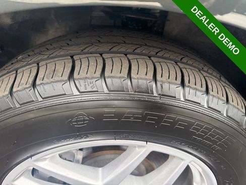 Used 2024 Ford Edge SEL w/ Convenience Package AWD/4WD image 18