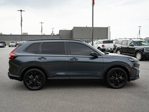 Used 2024 Honda CR-V Sport Touring image 11