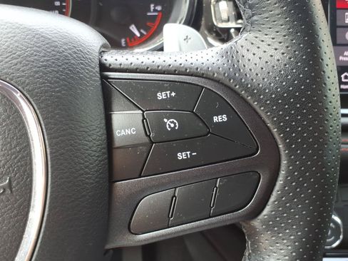 Used 2023 Dodge Durango R/T w/ Blacktop Package RWD image 15