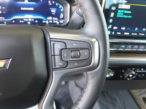 Used 2024 Chevrolet Silverado 1500 LT image 28