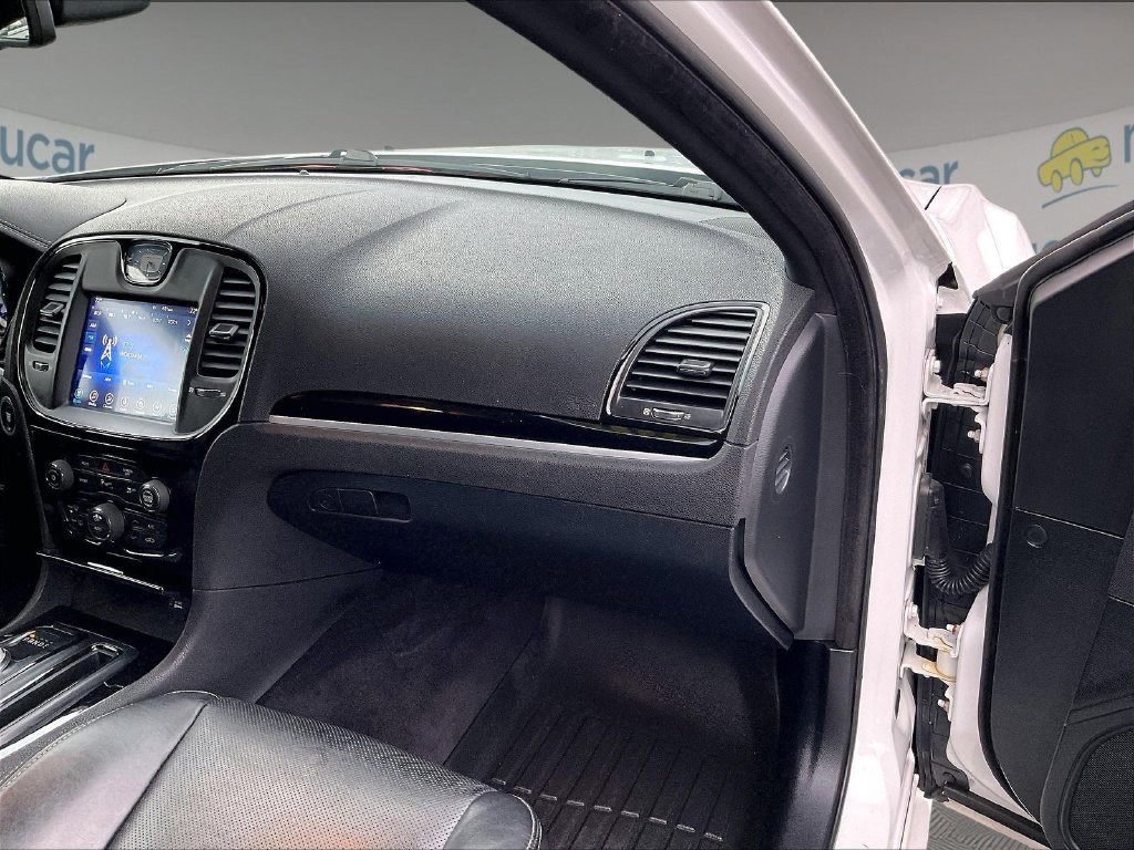 Used 2017 Chrysler 300 S w/ 300S Premium Group 2 AWD/4WD image 13