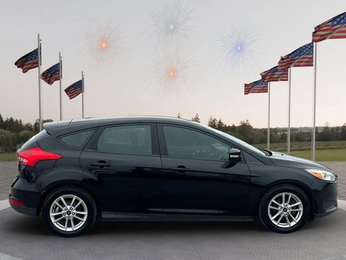 Used 2016 Ford Focus SE image 8