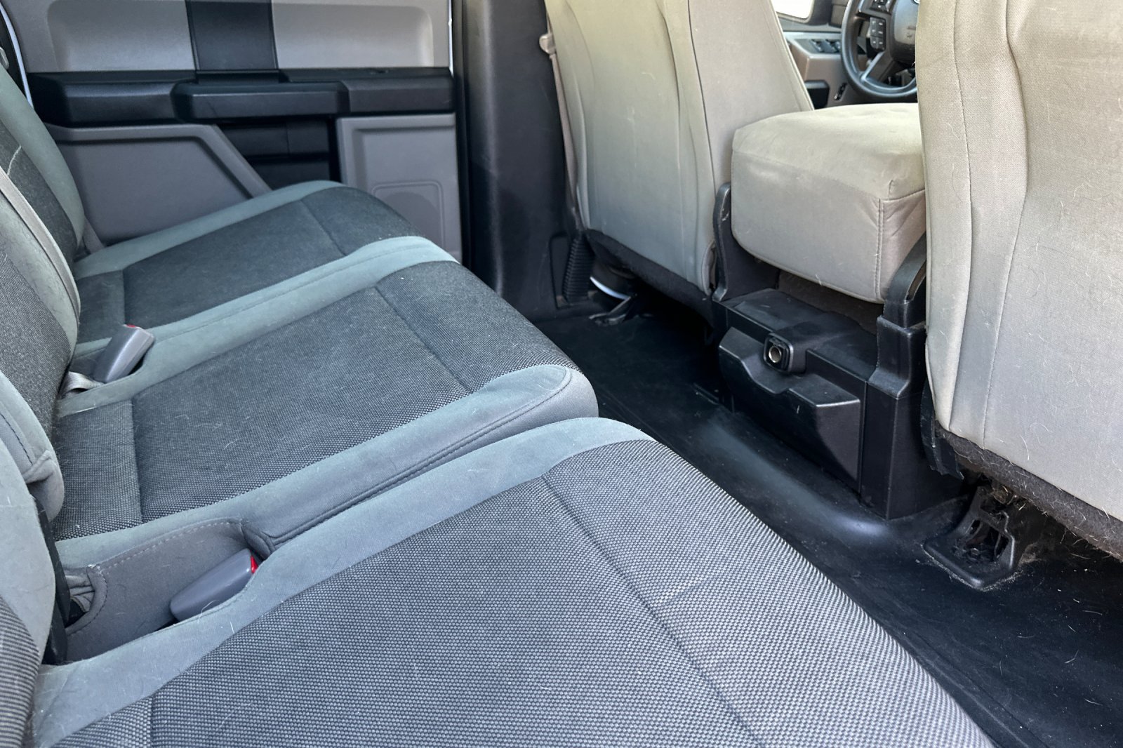 Used 2016 Ford F150 XL w/ Equipment Group 101A Mid RWD image 16