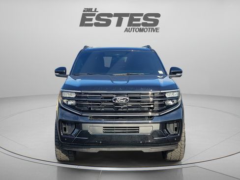 Used 2026 Ford Expedition Max Platinum w/ Stealth Performance Package AWD/4WD image 6