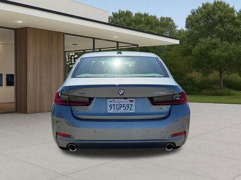Used 2025 BMW 330i xDrive Sedan w/ Convenience Package image 10