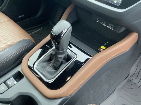 Used 2025 Subaru Forester Touring image 16