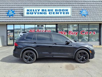 Used 2023 Volkswagen Tiguan SE R-Line