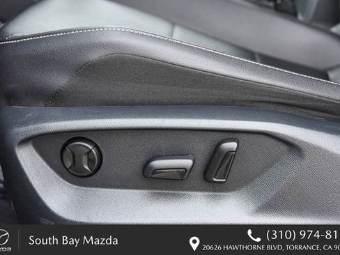 Used 2021 Volkswagen Tiguan SE w/ Panoramic Sunroof Package FWD image 22
