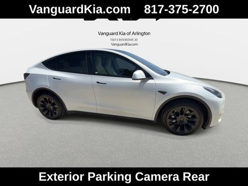 Used 2023 Tesla Model Y Long Range AWD/4WD image 10
