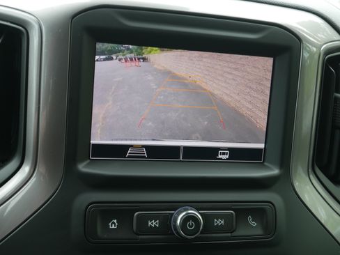 Certified 2023 Chevrolet Silverado 1500 Custom AWD/4WD image 18