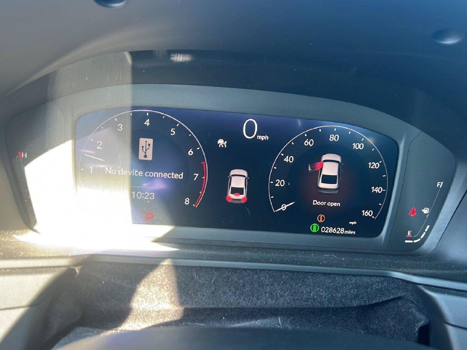 Used 2024 Honda Accord EX image 11