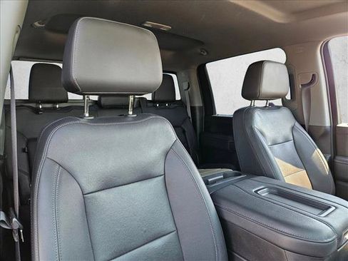 Used 2021 Chevrolet Silverado 2500 LTZ w/ LTZ Convenience Package AWD/4WD image 13