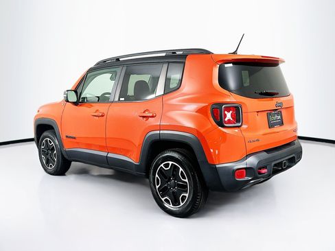 Used 2016 Jeep Renegade Trailhawk AWD/4WD image 5