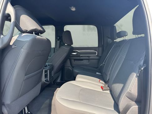 Used 2023 RAM 2500 Big Horn w/ Night Edition AWD/4WD image 11