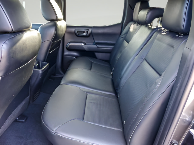 Certified 2023 Toyota Tacoma Limited AWD/4WD image 13