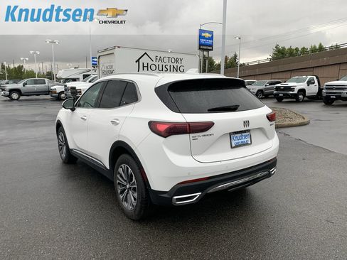 Used 2024 Buick Envision Preferred AWD/4WD image 5
