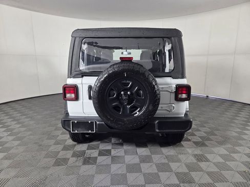 Certified 2025 Jeep Wrangler Sport image 7