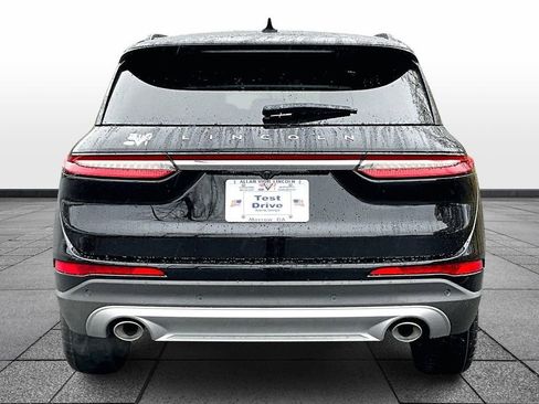 New 2026 Lincoln Corsair Premiere image 4