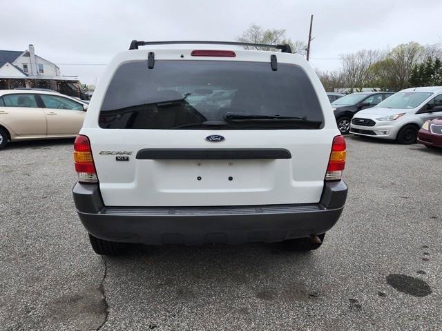 Used 2004 Ford Escape XLT AWD/4WD image 6