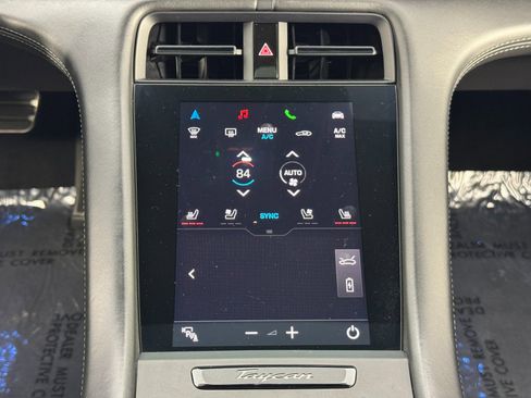 Used 2020 Porsche Taycan Turbo image 35