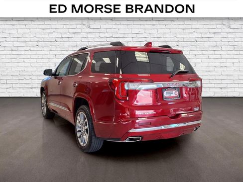 Used 2023 GMC Acadia Denali w/ Denali Ultimate Package AWD/4WD image 3