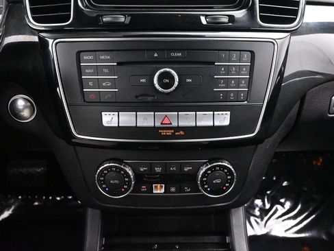 Used 2019 Mercedes-Benz GLS 450 4MATIC w/ Premium 1 Package image 39