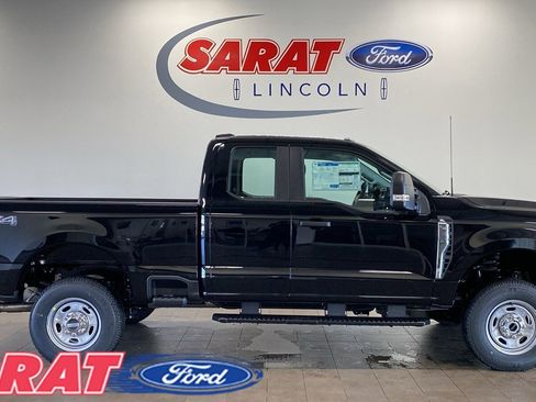 New 2026 Ford F250 XL w/ XL Chrome Package image 1