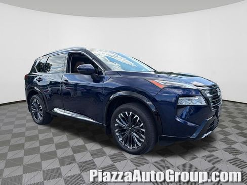 Used 2024 Nissan Rogue Platinum w/ Platinum Premium Package AWD/4WD image 1