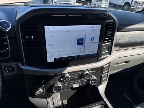 Used 2022 Ford F150 XLT w/ Equipment Group 302A High image 20