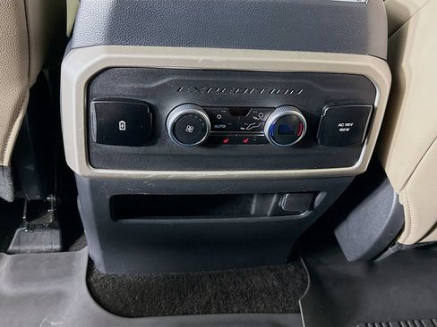Used 2023 Ford Expedition Max Limited AWD/4WD image 27