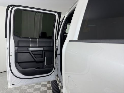 Used 2019 Ford F350 Platinum w/ Platinum Ultimate Package image 12