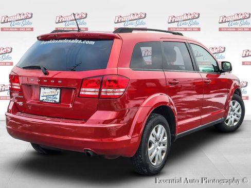 Used 2018 Dodge Journey SE image 8