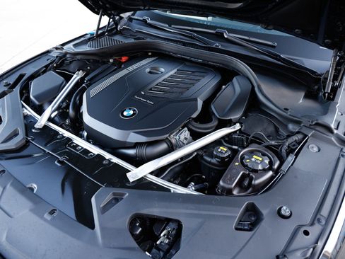 Used 2023 BMW 840i Coupe image 58