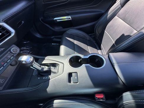 Used 2025 Ford Mustang GT Premium RWD image 24
