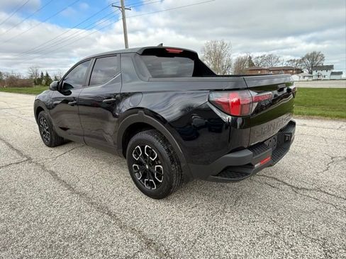 Used 2023 Hyundai Santa Cruz SEL w/ Winter Package AWD/4WD image 8