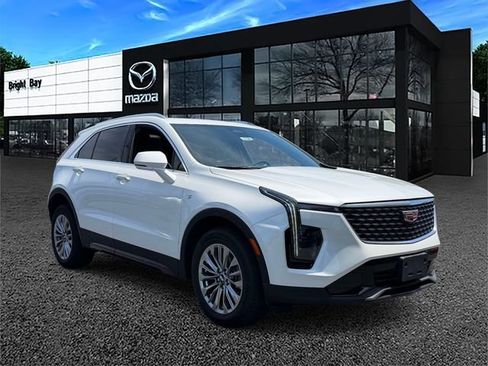 Used 2024 Cadillac XT4 Premium Luxury w/ Technology Package AWD/4WD image 1