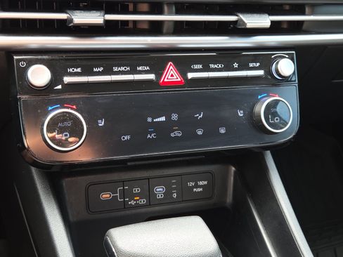 Used 2025 Hyundai Tucson SEL FWD image 23