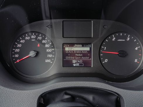 Used 2021 Mercedes-Benz Sprinter 2500 w/ Driver Convenience Package image 34