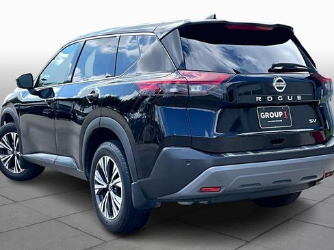 Used 2021 Nissan Rogue SV image 10