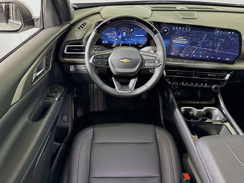 New 2026 Chevrolet Traverse LT w/ Enhanced Driving Package FWD image 15