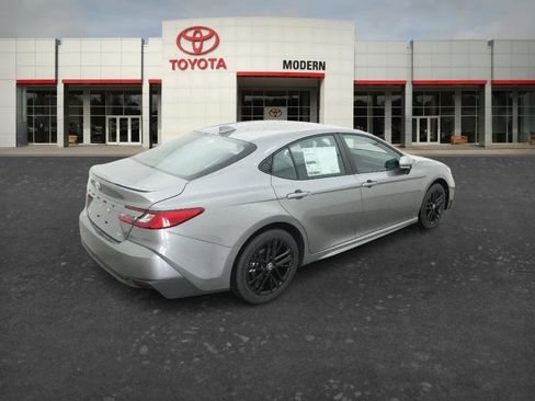 New 2026 Toyota Camry SE AWD/4WD image 13