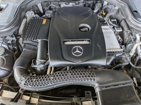 Used 2016 Mercedes-Benz GLC 300 image 23