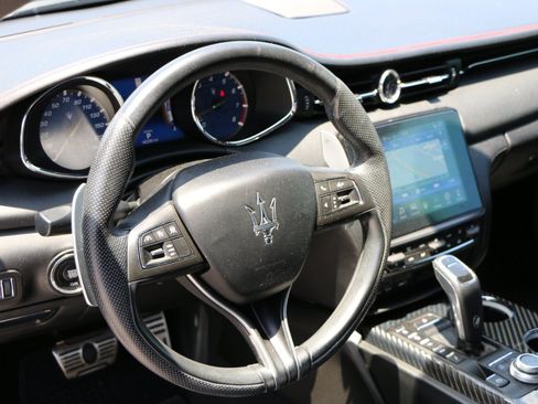 Used 2019 Maserati Quattroporte S GranSport Q4 AWD/4WD image 20
