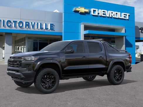 New 2026 Chevrolet Colorado Trail Boss w/ Midnight Edition AWD/4WD image 2