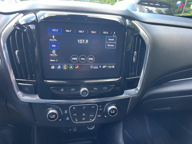 Used 2023 Chevrolet Traverse RS AWD/4WD image 26