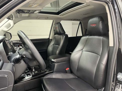 Used 2021 Toyota 4Runner TRD Off-Road Premium w/ Moonroof Package AWD/4WD image 14