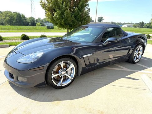 Used 2013 Chevrolet Corvette Grand Sport w/ 3LT Preferred Equipment Group RWD image 20